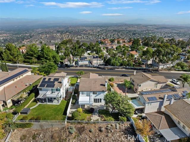 Riverside, CA 92503,18180 Lakepointe Drive