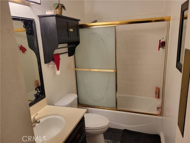 Panorama City (los Angeles), CA 91402,9800 Vesper Avenue #28