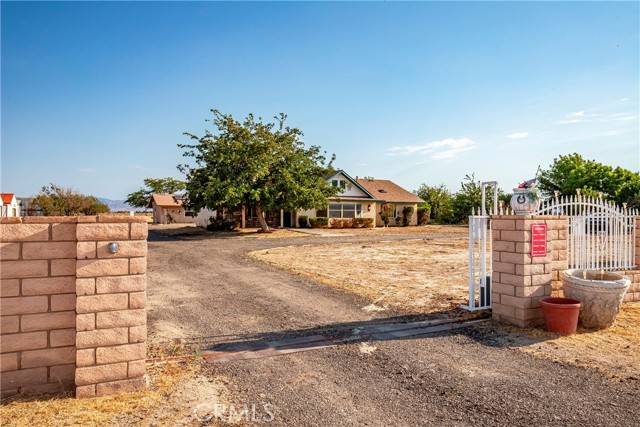 Lancaster, CA 93535,4636 E Avenue H