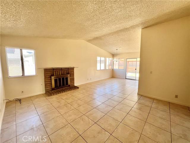 Lancaster, CA 93536,2310 Edam Street