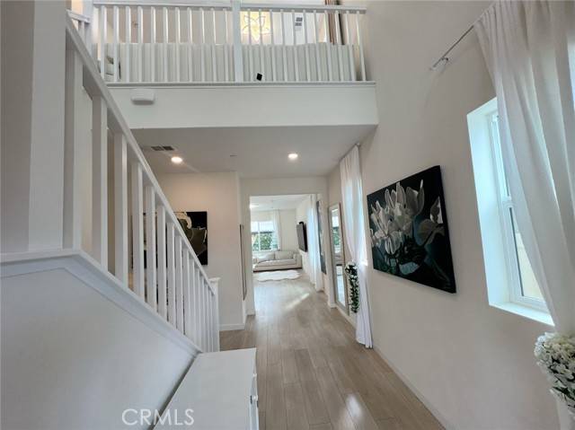 Newhall (santa Clarita), CA 91321,20910 Jennings Way