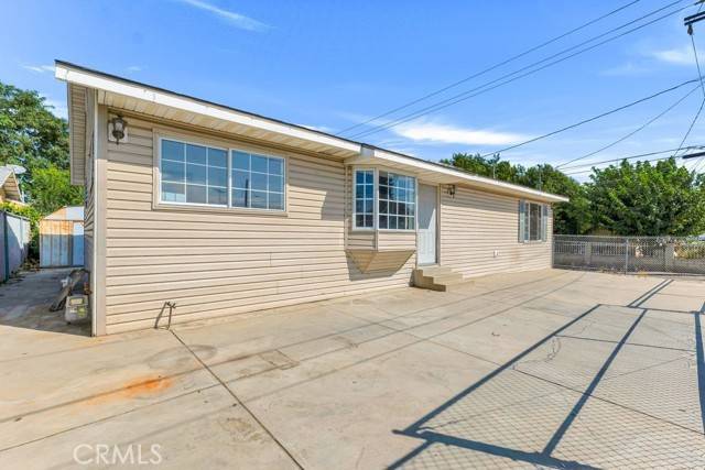 Newhall (santa Clarita), CA 91321,22319 Park Street