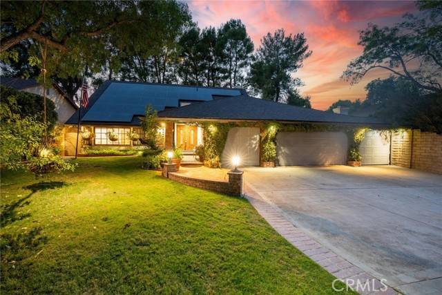 Valencia (santa Clarita), CA 91355,25261 Avenida Rondel