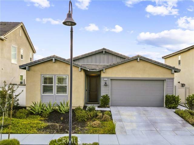 Saugus (santa Clarita), CA 91350,18140 Luna Way