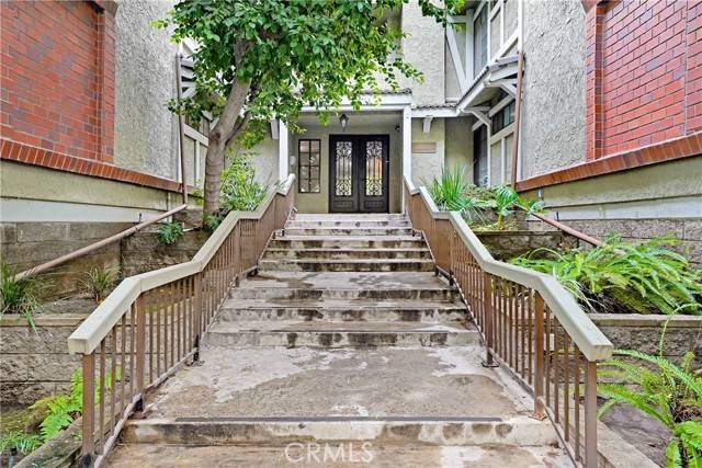 Tarzana (los Angeles), CA 91356,18324 Clark #119