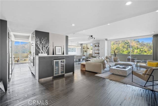 Los Angeles, CA 90046,7250 Franklin Avenue #1203