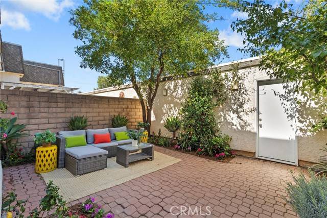 Reseda (los Angeles), CA 91335,19041 Hamlin #5