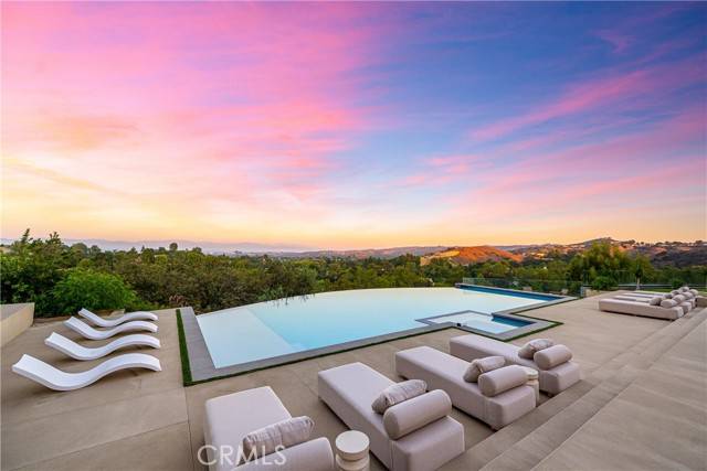 Hidden Hills, CA 91302,25079 Jim Bridger Road