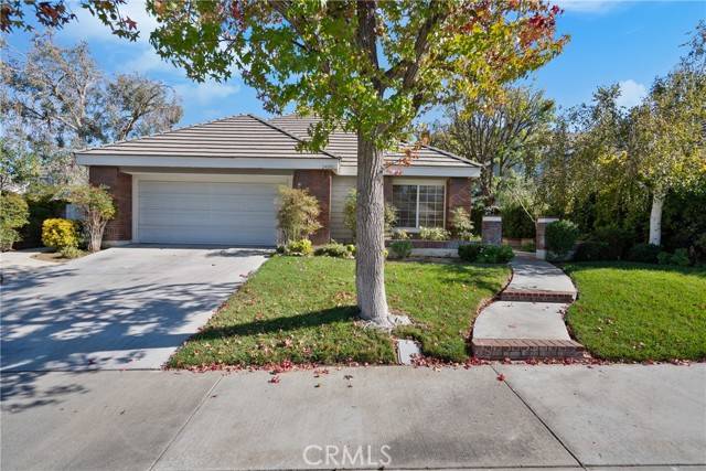 Valencia (santa Clarita), CA 91355,24050 Saint Moritz