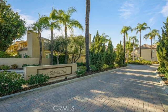 Valencia (santa Clarita), CA 91355,23705 Del Monte Drive #235