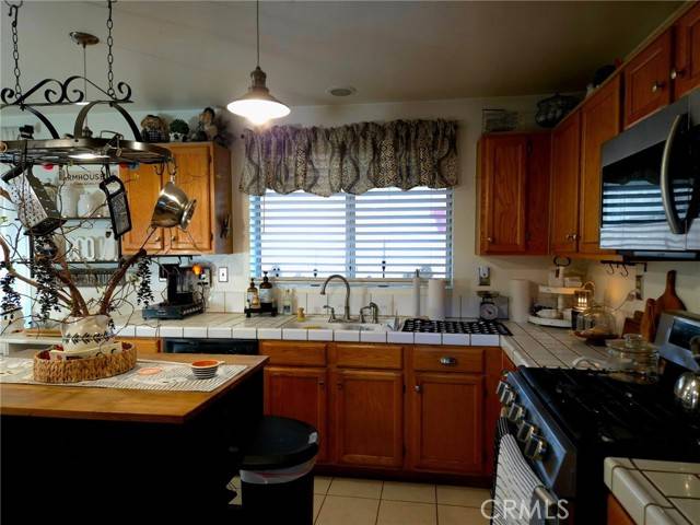 Lancaster, CA 93535,3009 Kaylyn