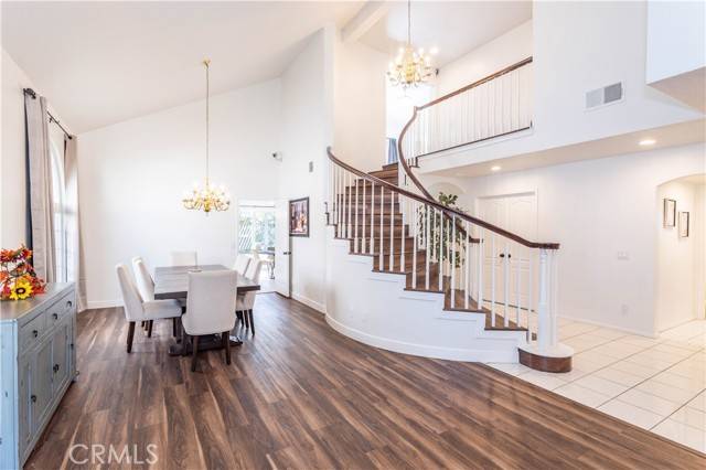 Porter Ranch (los Angeles), CA 91326,19474 Kilfinan Street