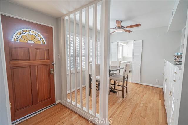 Woodland Hills (los Angeles), CA 91364,5006 Catalon