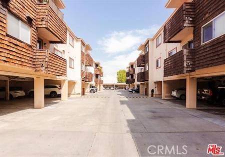 Encino (los Angeles), CA 91316,5400 Newcastle #16