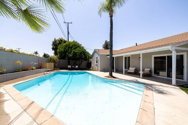 Winnetka (los Angeles), CA 91306,7830 Fairchild Avenue