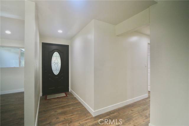 Winnetka (los Angeles), CA 91306,20617 Schoenborn