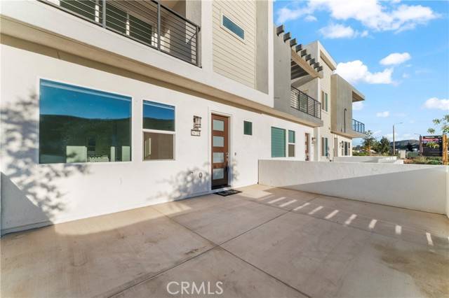 Valencia (santa Clarita), CA 91381,26729 Laurel Mountain Loop