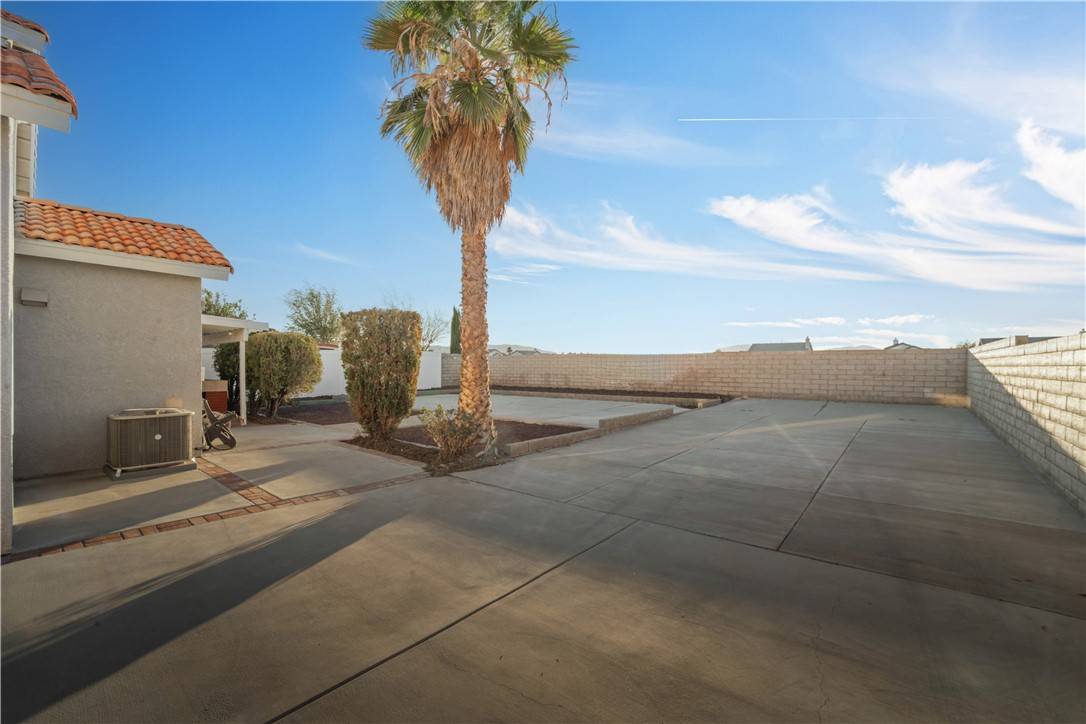 Palmdale, CA 93552,37051 Alder