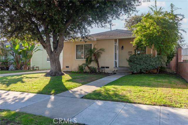 Burbank, CA 91505,2237 N Valley