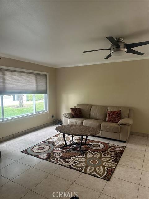 South Gate, CA 90280,10023 Karmont Avenue