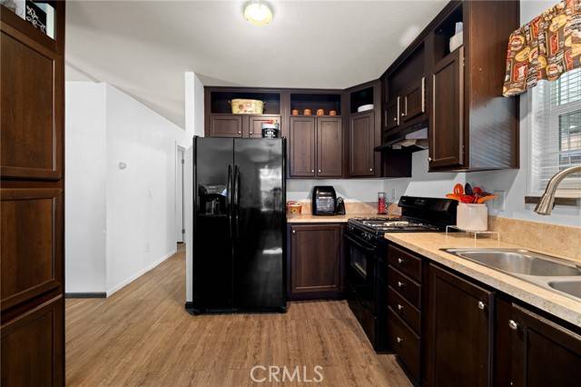 Palmdale, CA 93550,3524 E Avenue R #121