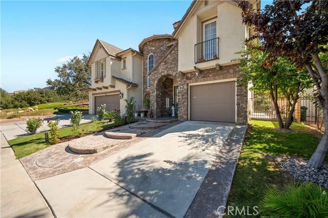 Simi Valley, CA 93063,5588 California Oak Street
