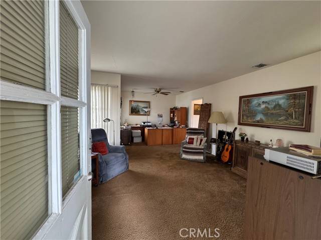 Reseda (los Angeles), CA 91335,7044 Bertrand