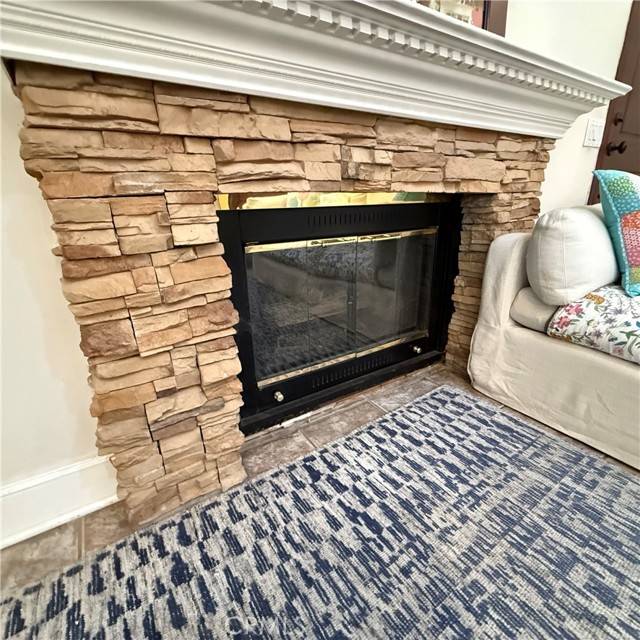 Newhall (santa Clarita), CA 91321,25225 Avenida Dorena