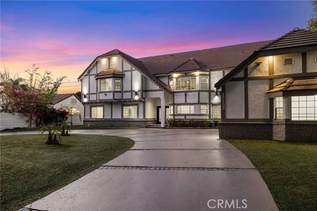 Northridge (los Angeles), CA 91325,17153 Rayen