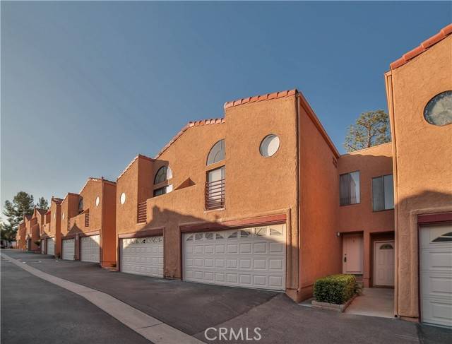 Agoura Hills, CA 91301,5291 Colodny #9