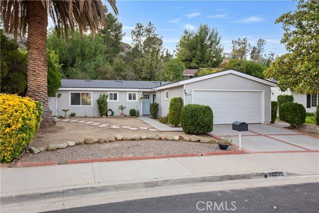 Newhall (santa Clarita), CA 91321,26219 Larkhaven Place