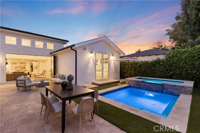 Sherman Oaks, CA 91423,12947 La Maida Street