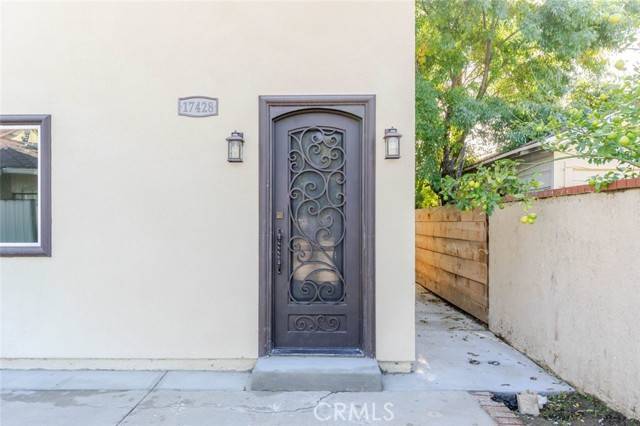 Northridge (los Angeles), CA 91325,17428 Roscoe Boulevard