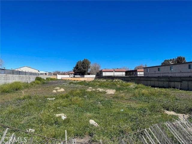 Palmdale, CA 93550,0 Ave R VIC 9th STE