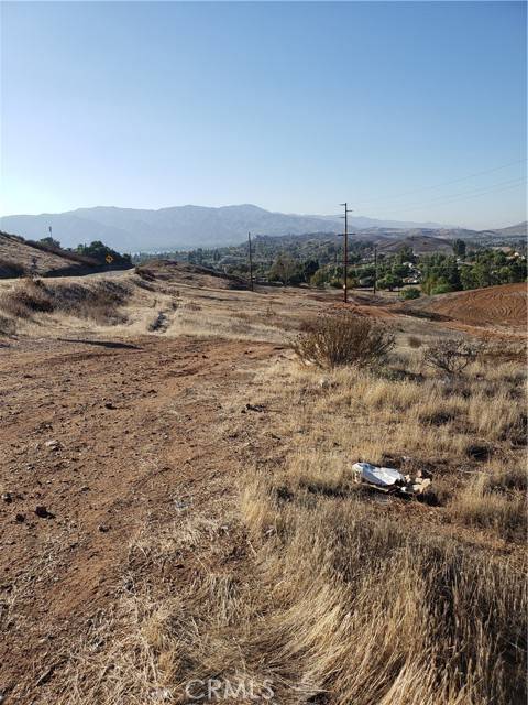 Lake Elsinore, CA 92530,14 E Franklin