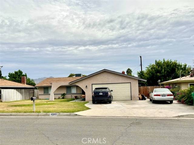 Hemet, CA 92544,40557 Mayberry Avenue