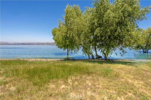 Lake Elsinore, CA 92530,17162 Grand Avenue