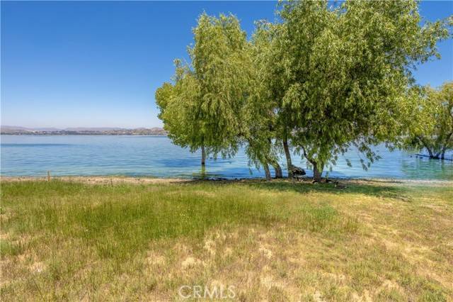 Lake Elsinore, CA 92530,17162 Grand Avenue