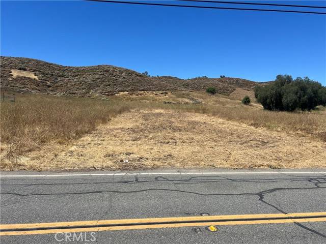 Lake Elsinore, CA 92530,0 Strickland