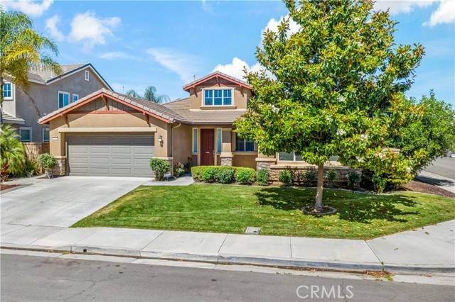 Murrieta, CA 92563,35917 Coyote Hill Court