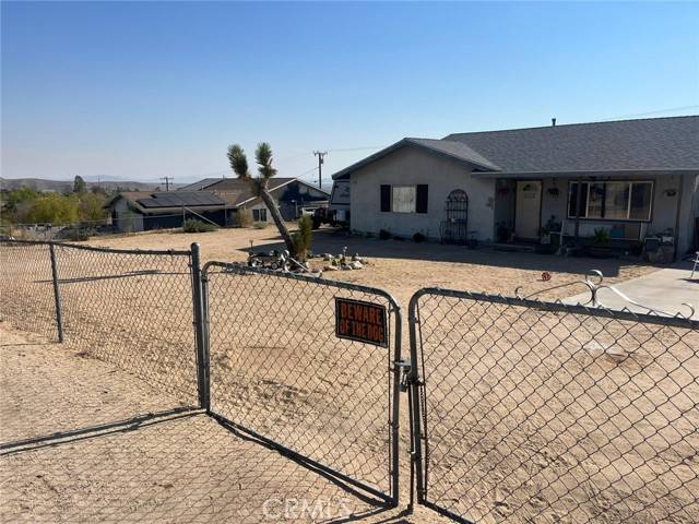 Joshua Tree, CA 92252,7537 Elwood Street