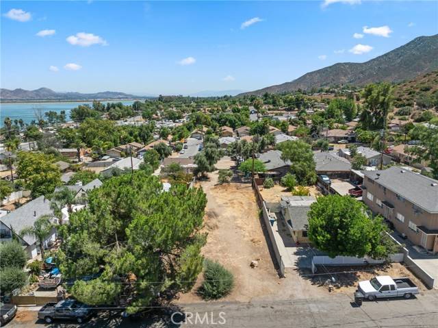 Lake Elsinore, CA 92530,0 Garner