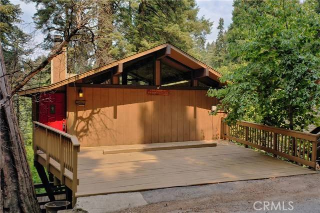 Lake Arrowhead, CA 92352,834 Oakmont Lane