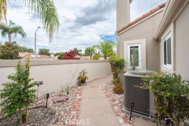 Murrieta, CA 92562,40525 Via Francisco