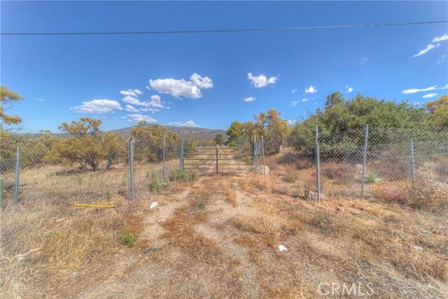 Anza, CA 92539,58650 Wellman Road