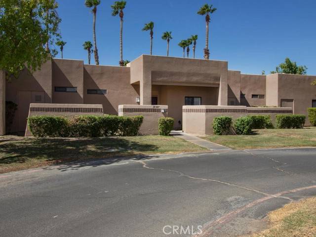 Cathedral City, CA 92234,28887 Isleta Court