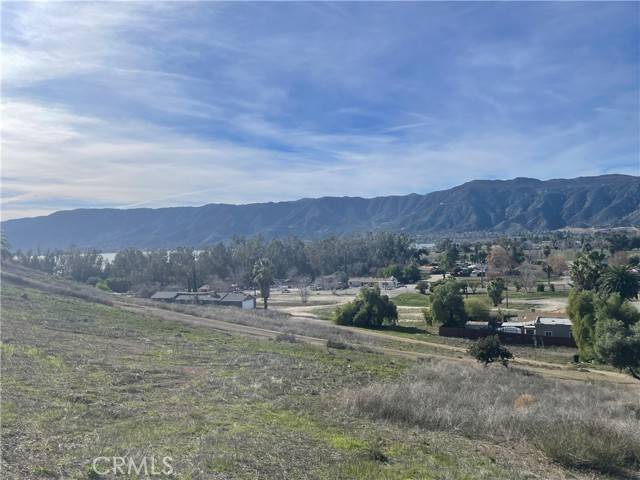 Lake Elsinore, CA 92530,0 Skyline Dr.