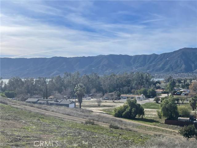 Lake Elsinore, CA 92530,0 Skyline Dr.