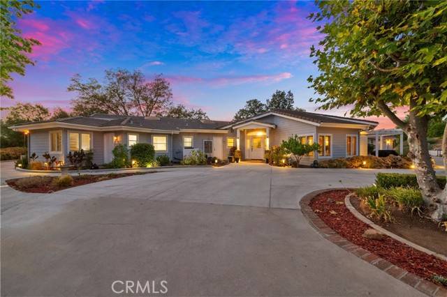 Murrieta, CA 92562,37215 Avenida La Cresta