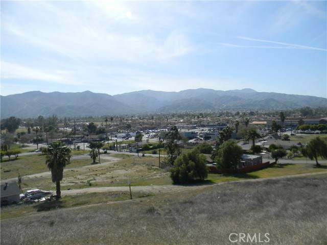 Lake Elsinore, CA 92530,0 Lake View Avenue